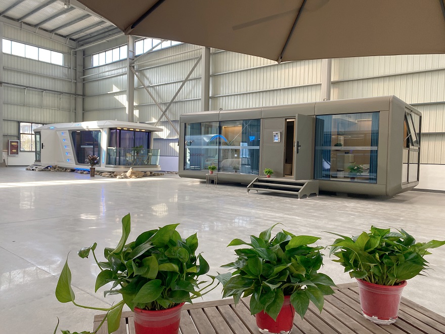 【德瀾仕】——邀您入住民宿太空艙，享夢幻星空之旅……